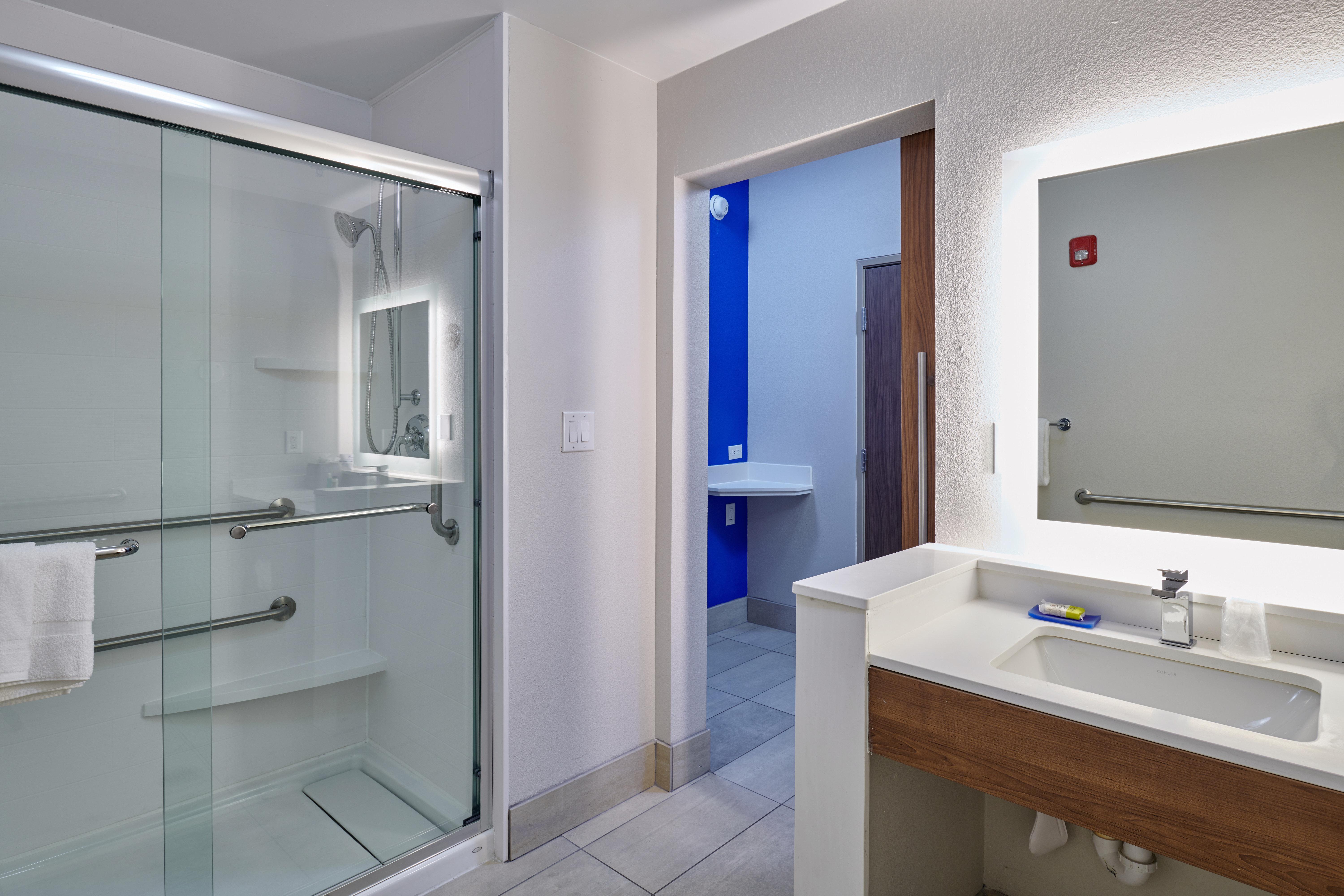 Holiday Inn Express & Suites El Paso East-Loop 375 By Ihg Exterior foto